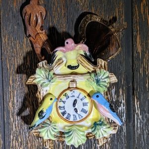 DARLING VTG Md in Japan Cuckoo Clock Wall Pocket